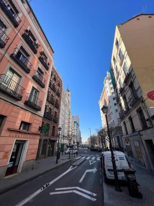 Punta Me Beautiful Apartment In Plaza Espana Madrid Exteriör bild